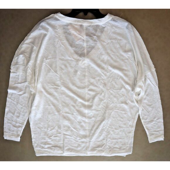 We The Free x FP OB1078864 Women's Sz Small White On My Mind V-Neck Shirt - Picture 8 of 10